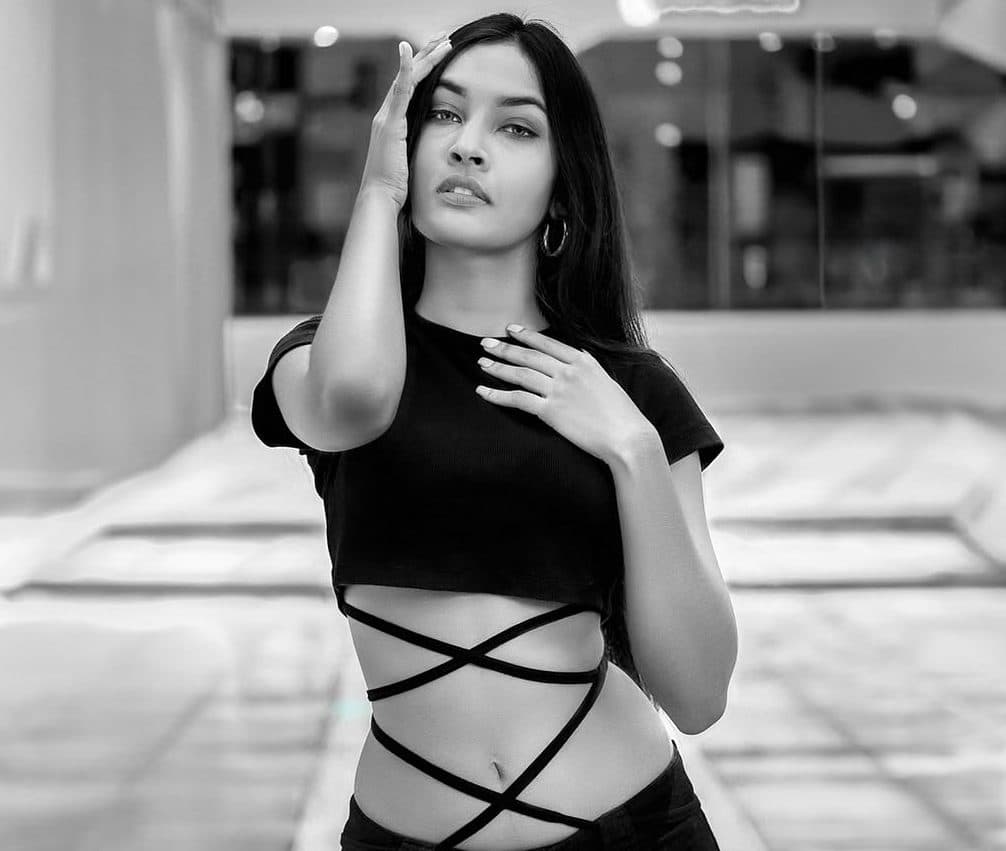 Professional portrait with creative lighting setup